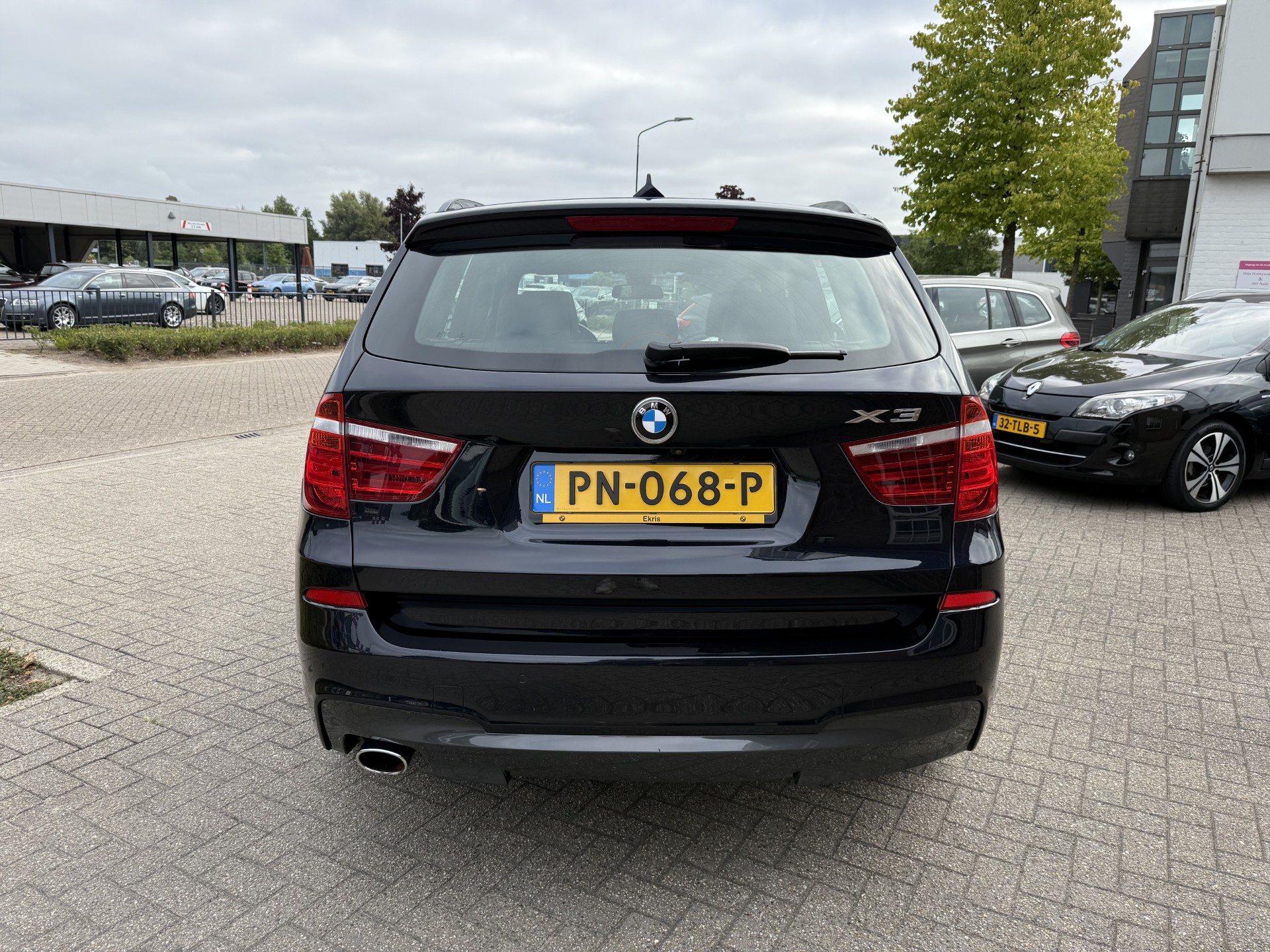 47085262-19.jpg