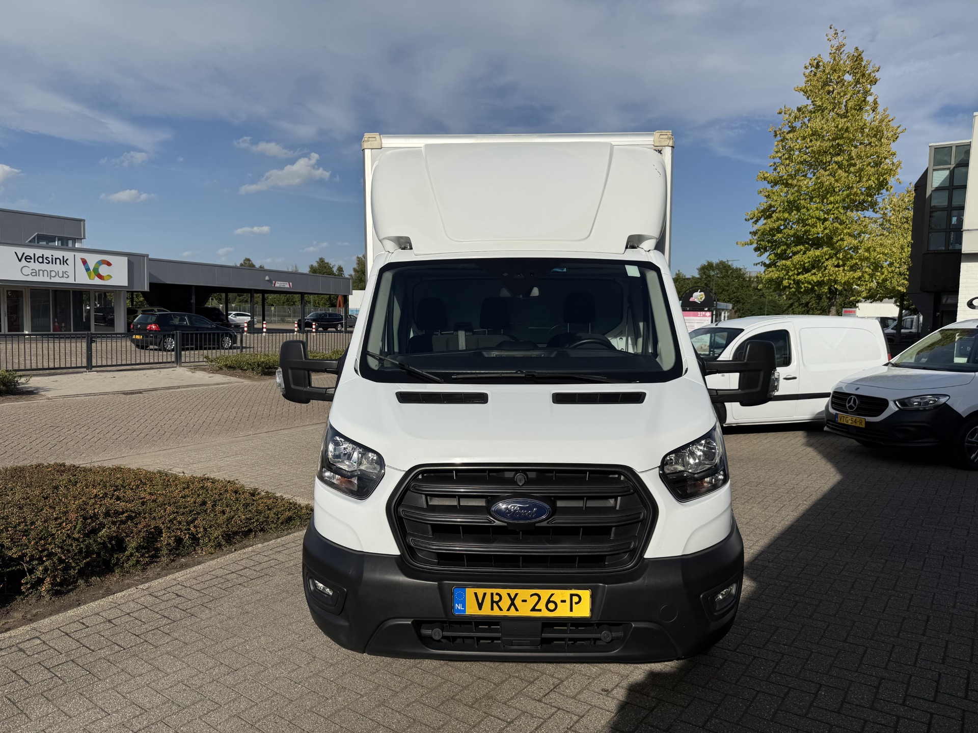 47480469-16.jpg